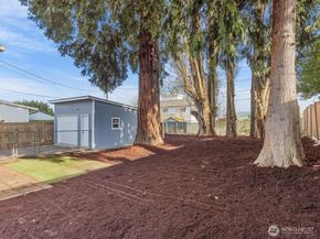 13332 34th Avenue S, Tukwila WA 98168