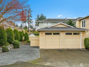 217 9th Avenue S, Edmonds WA 98020