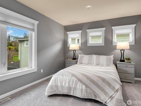 217 9th Avenue S, Edmonds WA 98020