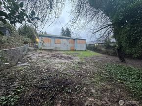 8915 10th Avenue S, Seattle WA 98108