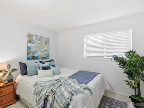 12906 8th Avenue W A104, Everett WA 98204