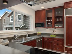 1929 42nd Avenue E B, Seattle WA 98112