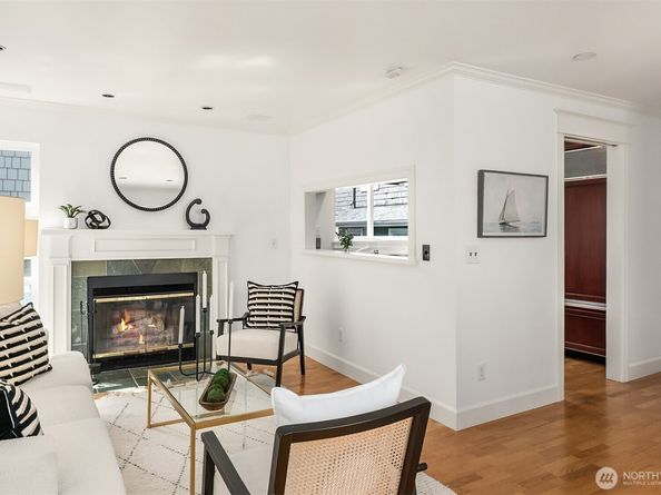 1929 42nd Avenue E B, Seattle WA 98112