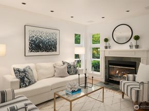 1929 42nd Avenue E B, Seattle WA 98112