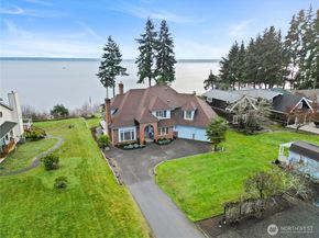 9673 NE Pilot Court, Kingston WA 98346