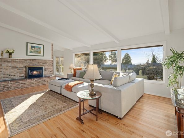 9224 190th Street SW, Edmonds WA 98020