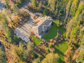 27216 SE Grand Ridge Drive, Issaquah WA 98029