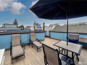 4329 Woodland Park Avenue N, Seattle WA 98103