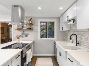 8515 Main Street 103, Edmonds WA 98026