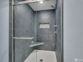 31643 37th Avenue SW, Federal Way WA 98023