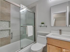 31643 37th Avenue SW, Federal Way WA 98023