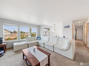 1122 SW 59th Place, Everett WA 98203