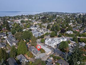 5932 Fauntleroy Way SW 4, Seattle WA 98136
