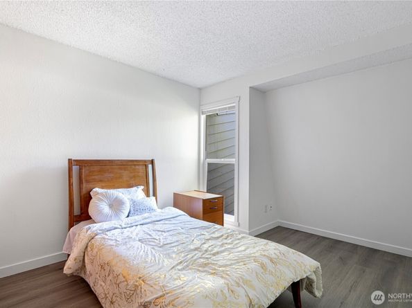 12605 SE 42nd st 605, Bellevue WA 98006