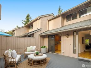 2938 Kennewick Place NE, Renton WA 98056