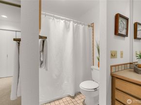2938 Kennewick Place NE, Renton WA 98056