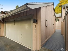 2938 Kennewick Place NE, Renton WA 98056