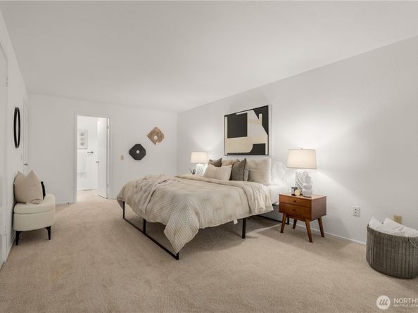 2938 Kennewick Place NE, Renton WA 98056