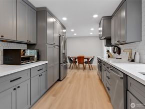 5421 James Place SE, Auburn WA 98092