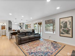 5421 James Place SE, Auburn WA 98092