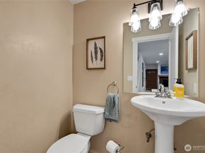 5421 James Place SE, Auburn WA 98092