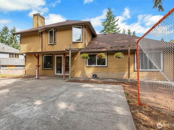 5421 James Place SE, Auburn WA 98092
