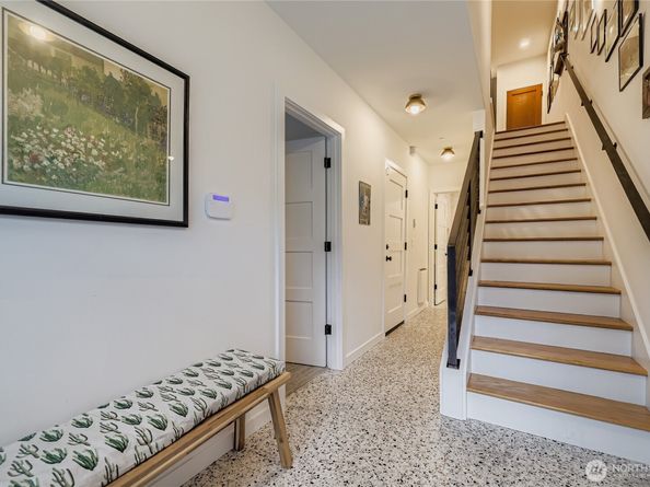 3649 Francis Avenue N A, Seattle WA 98103