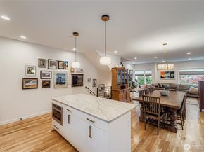 3649 Francis Avenue N A, Seattle WA 98103