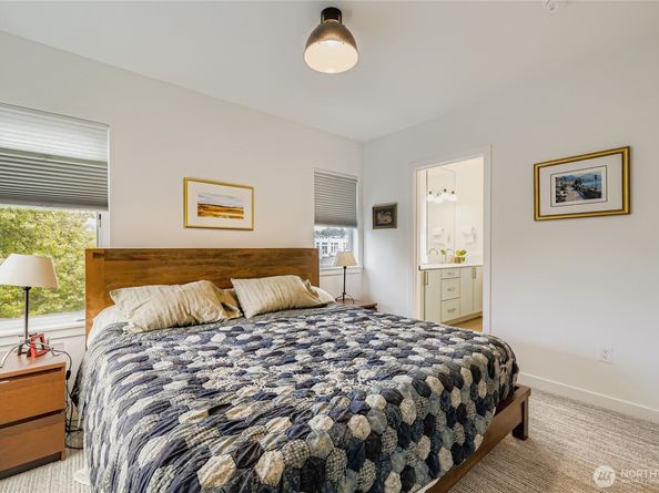 3649 Francis Avenue N A, Seattle WA 98103