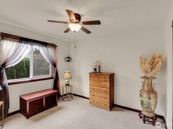 12608 18th Drive SE, Everett WA 98208