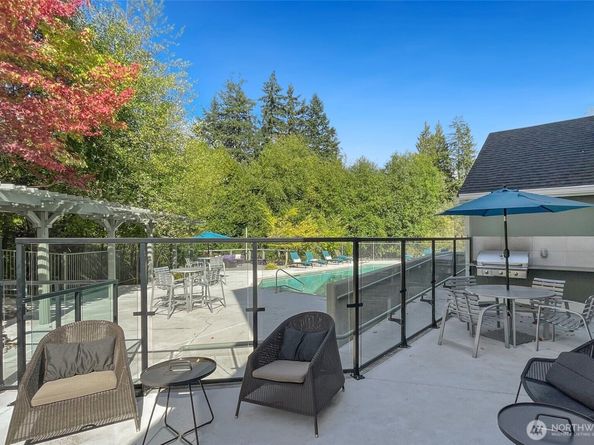 12303 Harbour Pointe Boulevard Z207, Mukilteo WA 98275