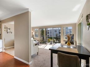 201 2nd Street S 201, Kirkland WA 98033