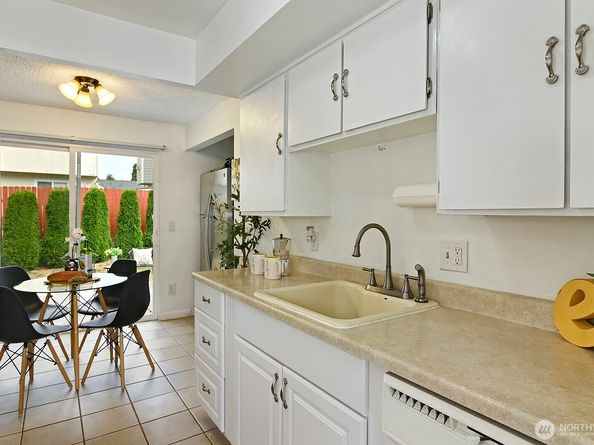 11420 SE 225th Street, Kent WA 98031