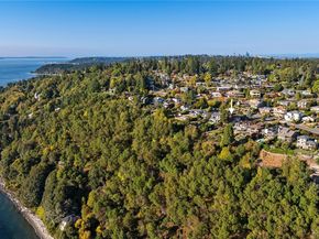 10819 44th Avenue SW, Seattle WA 98146