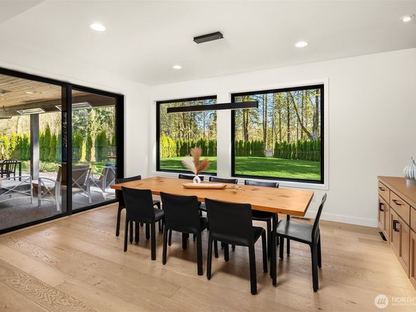 20300 166th Avenue NE, Woodinville WA 98072