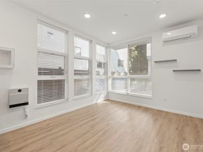 826 NW 52nd Street C, Seattle WA 98107