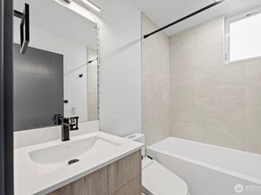 826 NW 52nd Street C, Seattle WA 98107