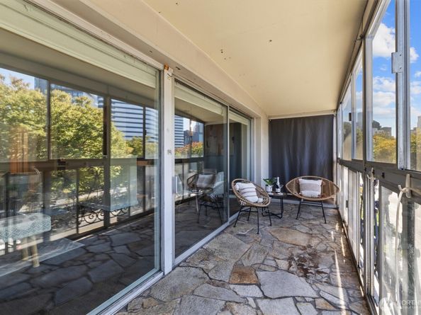 1740 Melrose Avenue 203, Seattle WA 98122