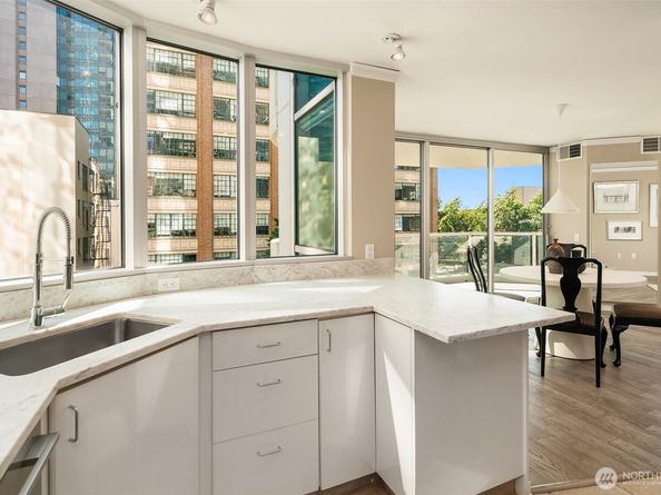 2000 1st Avenue 604, Seattle WA 98121