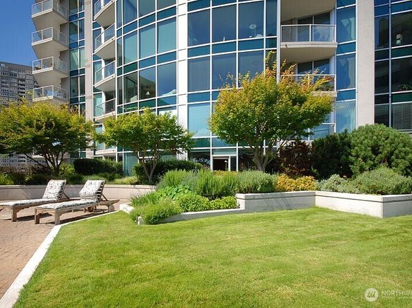 2000 1st Avenue 604, Seattle WA 98121