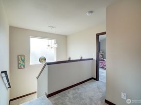 17819 19th Avenue W, Lynnwood WA 98037