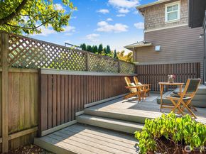 822 24th Avenue, Seattle WA 98122