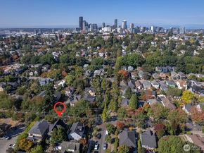 822 24th Avenue, Seattle WA 98122
