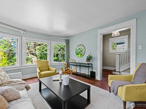 822 24th Avenue, Seattle WA 98122