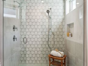 1301 D 31st Avenue S, Seattle WA 98144