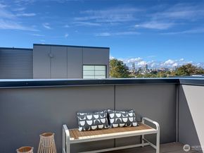 1301 D 31st Avenue S, Seattle WA 98144