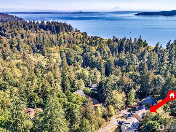 20791 Nachant Drive NE, Indianola WA 98342