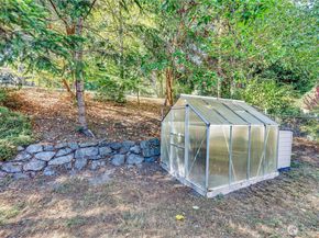 20791 Nachant Drive NE, Indianola WA 98342