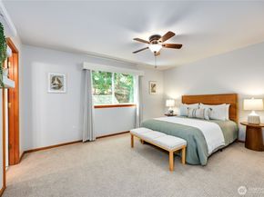 20791 Nachant Drive NE, Indianola WA 98342