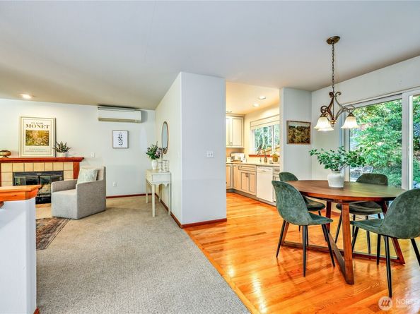 20791 Nachant Drive NE, Indianola WA 98342